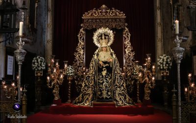 María Santísima de la Amargura en devoto Besamanos por el LXX Aniversario de su Coronación Canónica