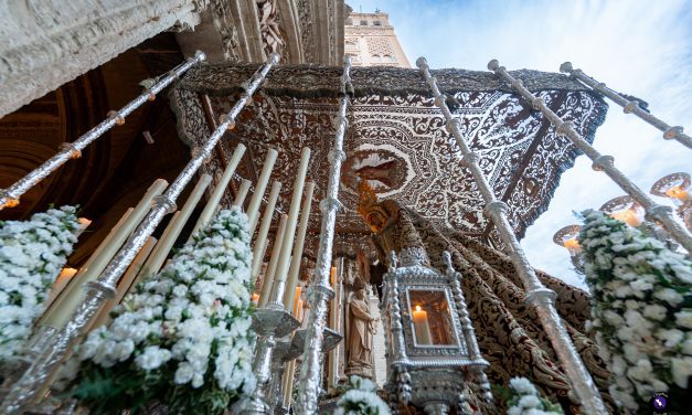 Traslado de la Virgen del Socorro a la Catedral: La Hermandad del Amor inicia su participación en la exposición “Sedes Hispalensis”