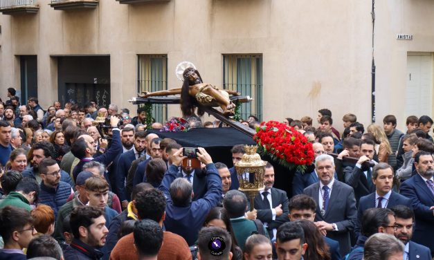 Traslado del Cristo de San Agustín a la Catedral de Sevilla para la Exposición Sedes Hispalensis: Fons Pietatis