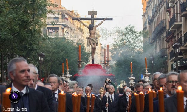 Hace justo una semana: la Hermandad de los Estudiantes regresó al Rectorado con una salida histórica