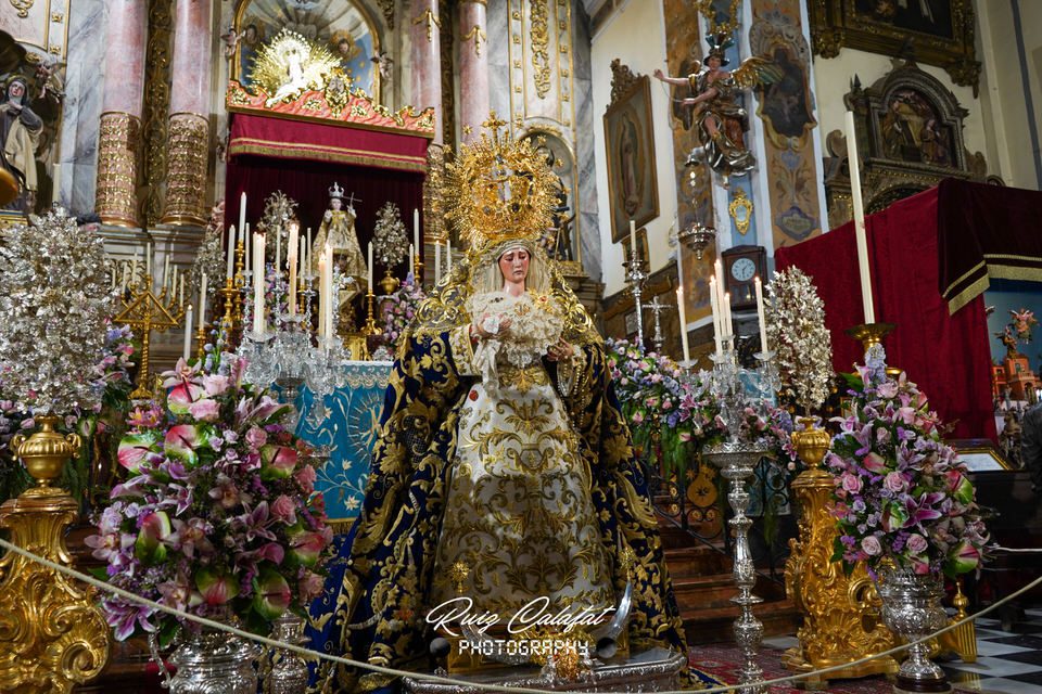 Veneración de Ntra. Sra. de la Salud en la Iglesia Conventual del Santo Angel.