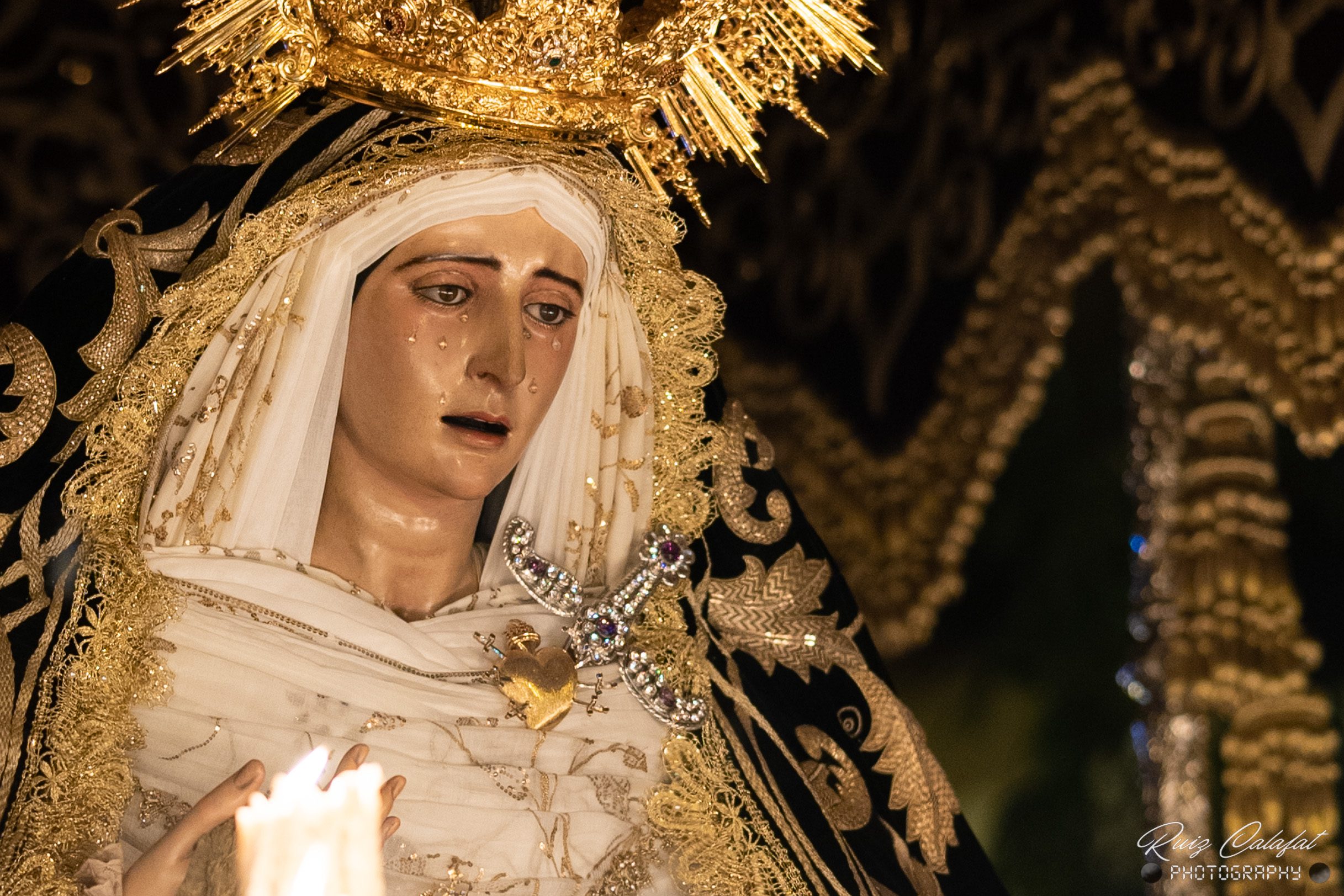 En imágenes, la salida extraordinaria de la Virgen de los Dolores del Cerro del Águila.