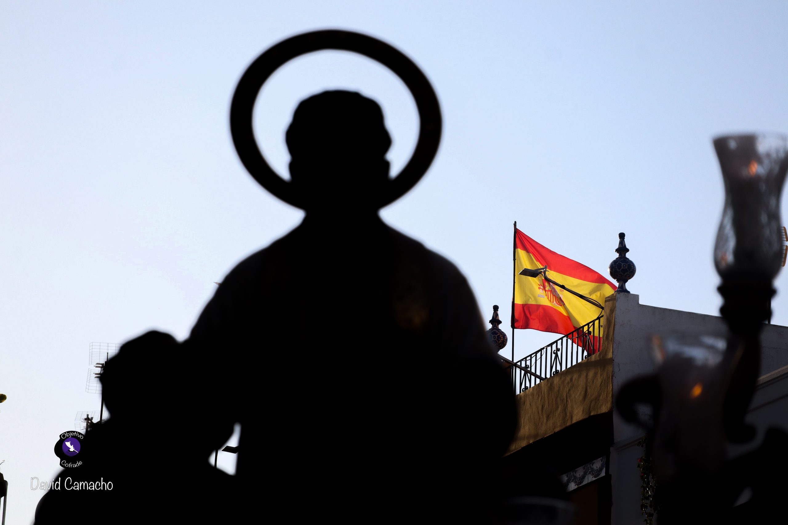 En imágenes, la procesión de María Auxiliadora de Triana y Nervión