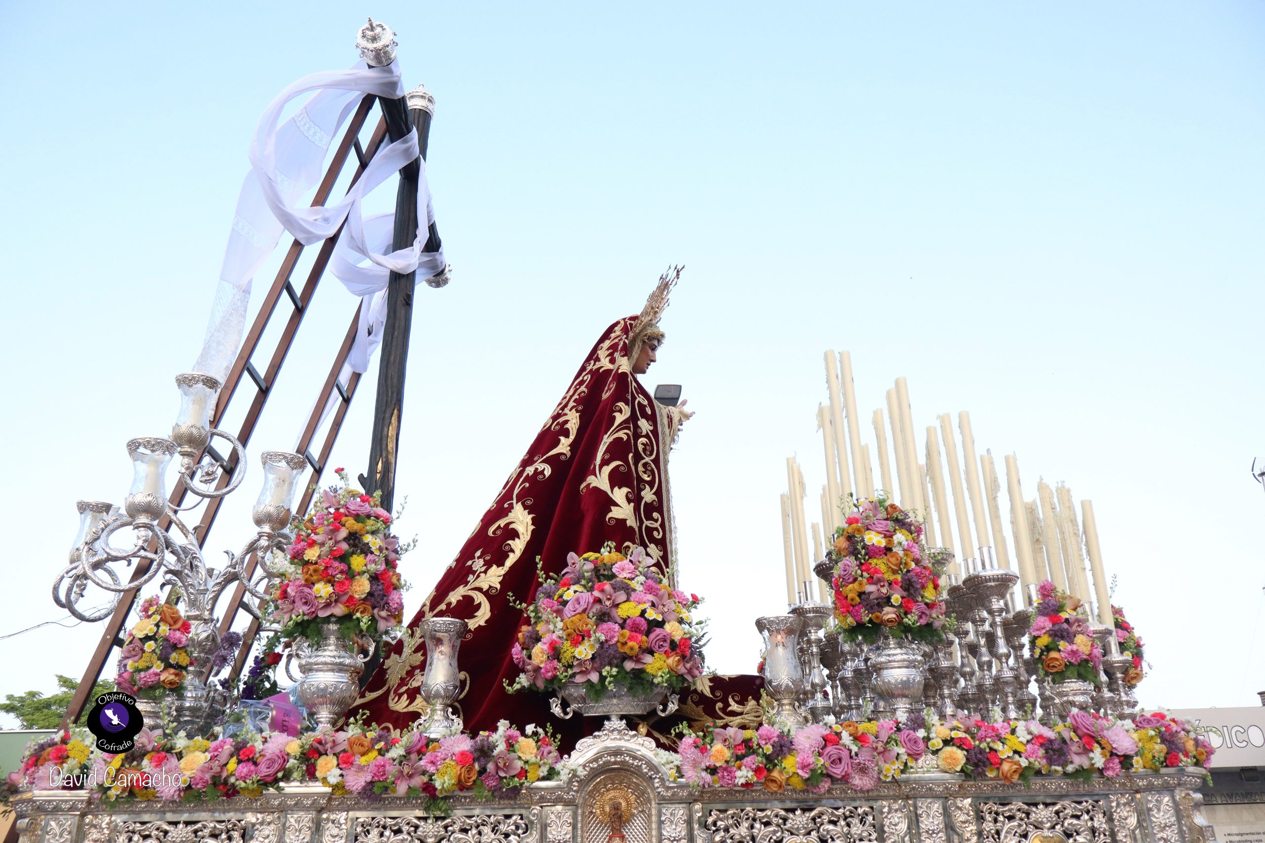 En imágenes, la Procesión Anual de la Virgen de los Desamparados en el Parque Alcosa