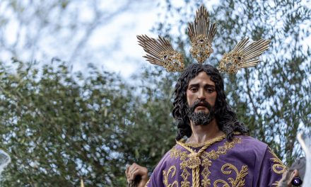 En imágenes, salida Procesional de Ntro. Padre Jesús del Consuelo