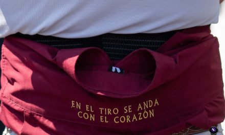 Crónica del Lunes Santo 2025 en Sevilla: Un día de incertidumbre y decisiones complejas