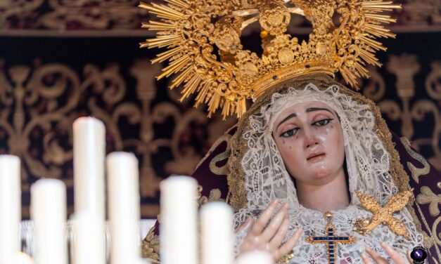 Crónica del Jueves Santo en Sevilla | 17 de abril de 2025