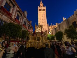 El Santo Entierro modificará su recorrido del Sábado Santo de 2027 para mejorar la fluidez de la jornada