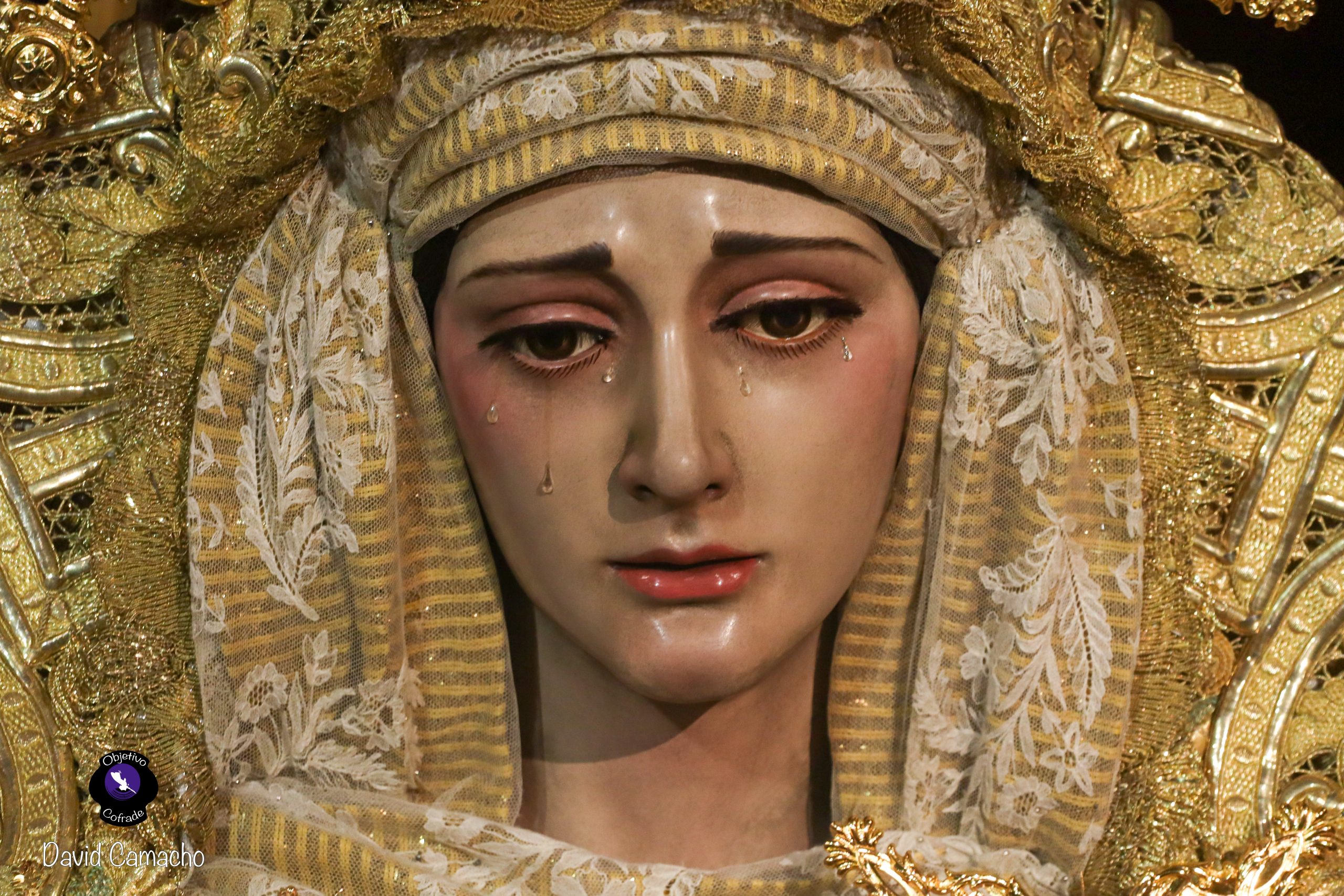 Lee más sobre el artículo En imágenes, besamanos de Nuestra Señora del Carmen en sus Misterios Dolorosos